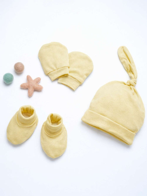 Bamboo Newborn Essentials Set - Corn